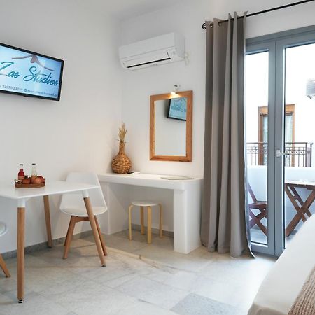 Zas Studios Naxos City Экстерьер фото