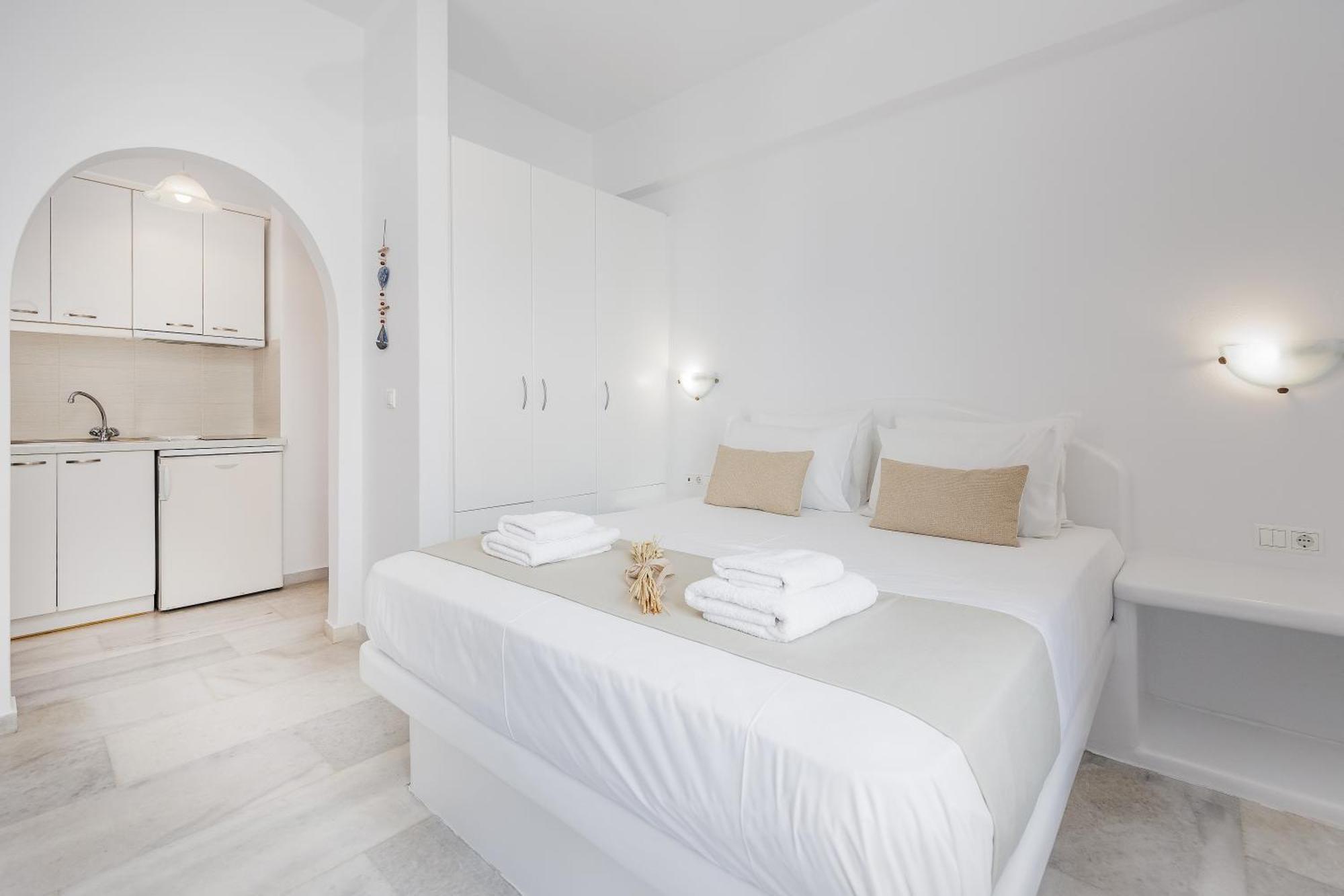 Zas Studios Naxos City Экстерьер фото